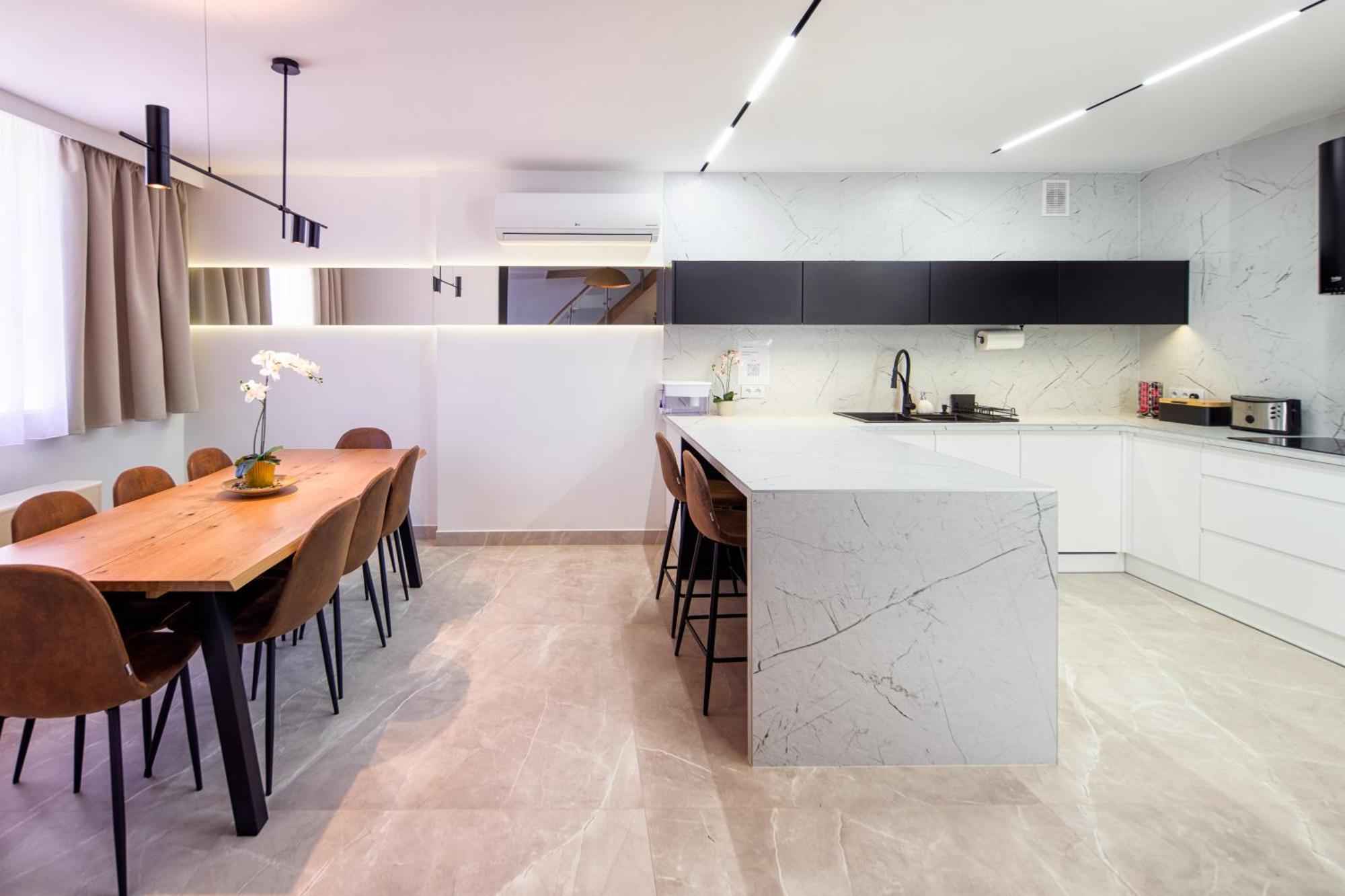 Apartament W Centrum - Duplex Penthouse In The Centre With Terrace And Air Conditioning クラクフ エクステリア 写真